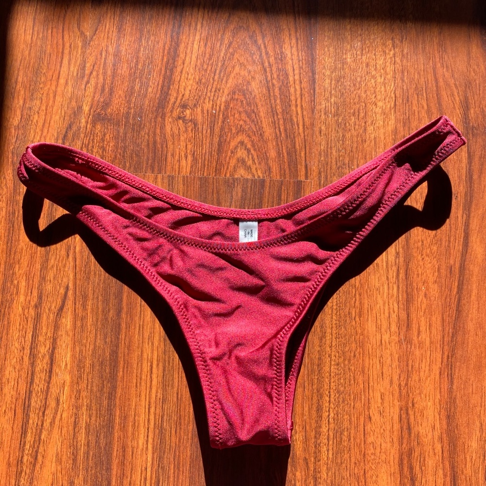 High leg bikini bottom